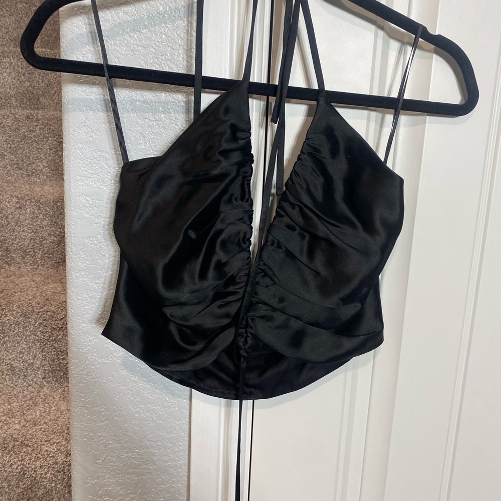 NICHOLAS Tash V Neck Ruched Cropped Top Nicholas - Picture 7 of 9